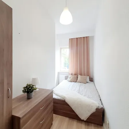 Tanie Pokoje W Centrum Auberge de jeunesse Sopot
