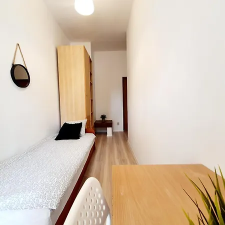 Tanie W Centrum Hostal