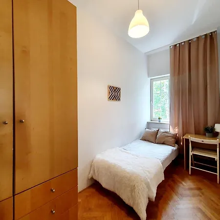 Tanie W Centrum Хостел Сопот